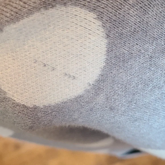 Grey Top - Picture 6 of 7